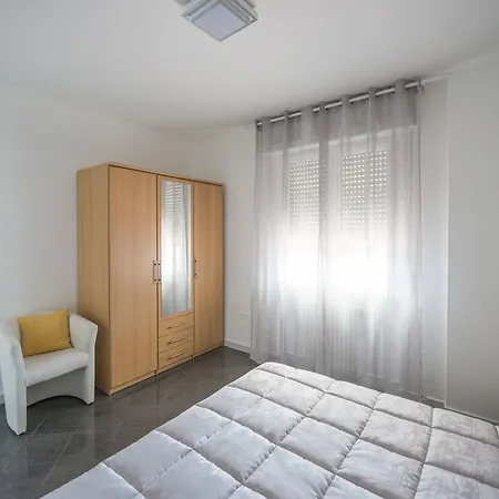 Casa Elite דירה ברדולינו