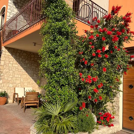 Casa Elite Μπαρντολίνο